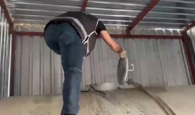 İzmir'de 44 ton karışımlı akaryakıt ele geçirildi