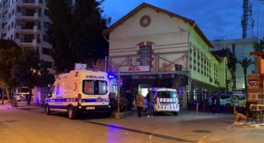 İzmir'de bir genç kalbinden bıçaklanmış halde bulundu