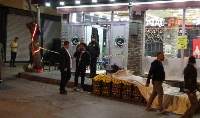İzmir'de kahvehaneye silahlı saldırı: 1 ölü, 5 yaralı