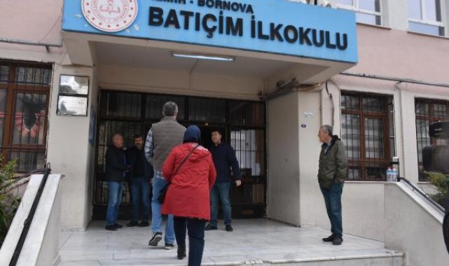 İzmir'deki çifte vatandaşlar Bulgaristan seçimleri için sandık başına gitti