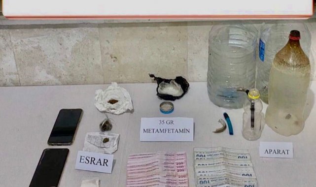 Jandarma'dan uyuşturucu satıcılarına suçüstü