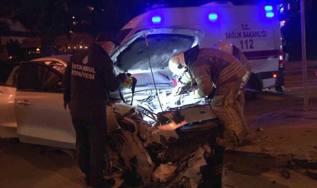 Kadıköy'de trafik kazası: 5 yaralı