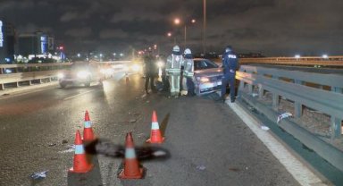 Kağıthane'de, otoyolun sol şeridinde duran otomobilin sürücüsü, arkadan gelen başka bir aracın çarpması sonucu öldü