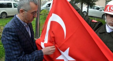Kahramanmaraş'a İstiklal Madalyası verilişinin 98'inci yılında buruk kutlama