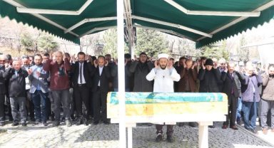Kanserden ölen kalp doktoru son yolculuğuna uğurlandı
