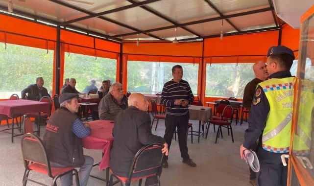 Karacasu ve Efeler'de traktör sürücüleri bilgilendirildi