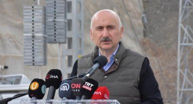 Karaismailoğlu: 1.4 milyon vatandaşımız hızlı trenle seyahat etme imkanına kavuşacak