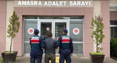 Kendi evini yakıp, 2 evi daha kullanılamaz hale getiren şüpheli tutuklandı