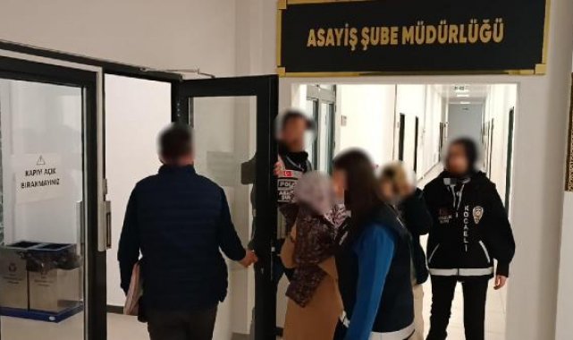 Kocaeli'de 2 evden 80 bin TL'lik ziynet eşyası çalan 2 kadın tutuklandı