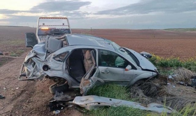 Kontrolden çıkan otomobil tarlaya uçtu: 5 yaralı