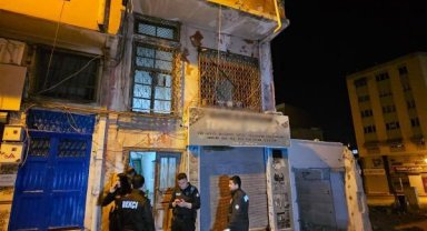 Kötü kokunun yaldığı evde, yalnız yaşan kişinin cansız bedeni bulundu