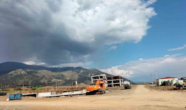 Köyceğiz'de TOKİ konutlarının inşaatı başladı