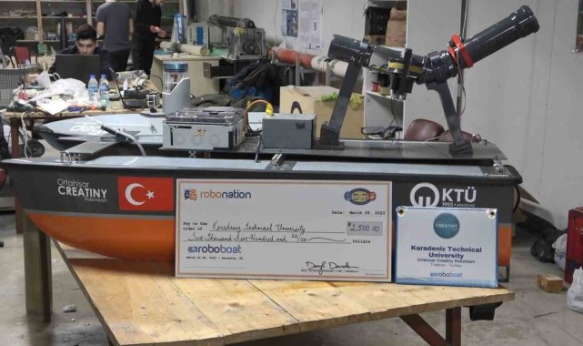 KTÜ-Ortahisar Creatiny RoboTeam Takımı ABD'de düzenlenen yarışmada dünya 2.'si oldu