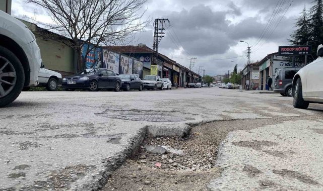 Küçük Sanayi Bölgesine sağlam giren araç arızalı çıkıyor