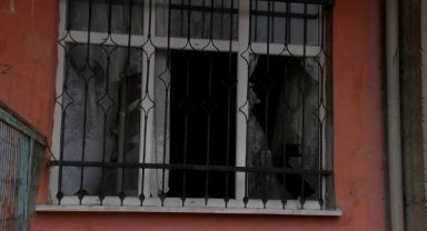 Küçükçekmece'de oyuncak tabanca kapsülleri patladı: 1 kişi yaralandı