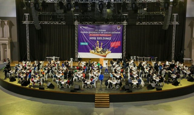 Küçükçekmece'de 23 Nisan satranç turnuvası heyecanı