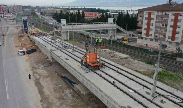 Kuruçeşme'ye uzanacak tramvay hattında ray imalatı tamamlandı