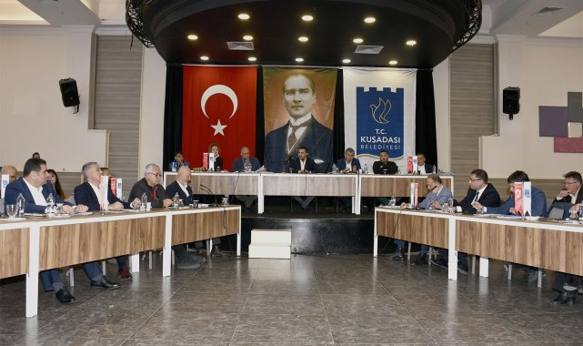 Kuşadası Belediyesi'nin 2022 yılı faaliyet raporu onaylandı