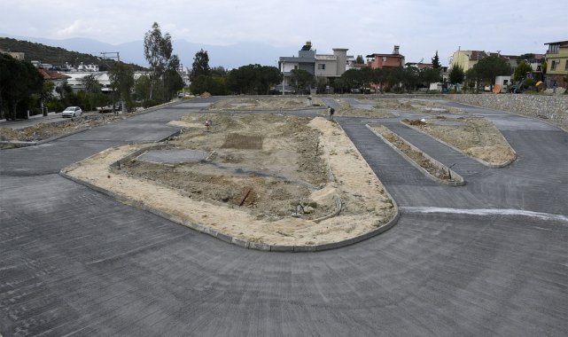 Kuşadası'nda Trafik Eğitim Parkı'nda çalışmalar sürüyor
