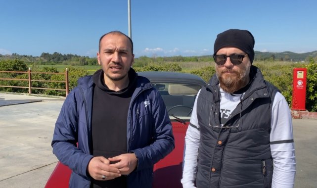 Kütahya'da 1975 model Anadol marka otomobil mezatta satıldı