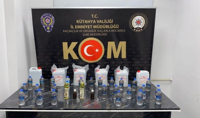 Kütahya'da 26 litre kaçak alkollü içki ve etil alkol ele geçirildi