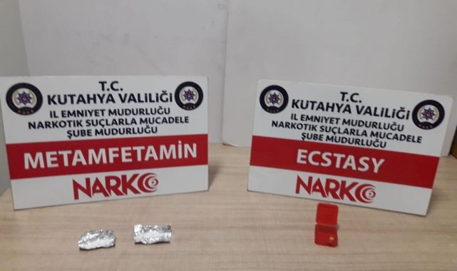 Kütahya'da durdurulan araçta uyuşturucu ele geçirildi