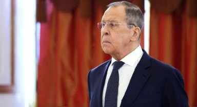 Lavrov: ABD'nin uyanıp diyaloğu yeniden başlatacağını umuyoruz