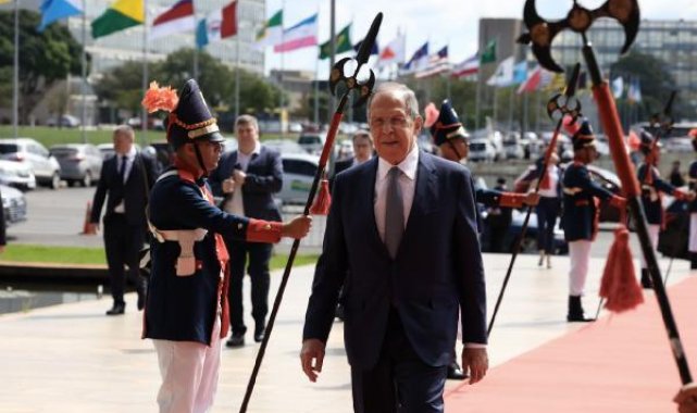 Lavrov: Çatışmanın en kısa sürede sona ermesini umuyoruz