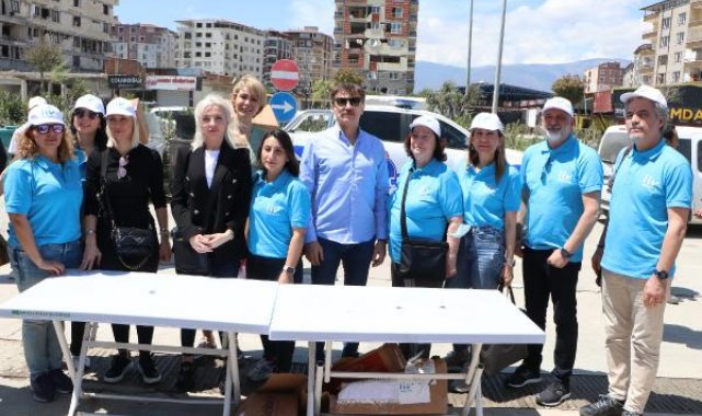 LİV Hospital doktorlarından Hatay'daki depremzedelere yardım eli