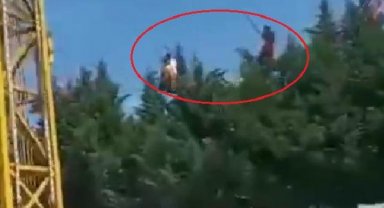 Lunaparkta dev salıncak ağaç dallarına takıldı; faciadan dönülen anlar kamerada