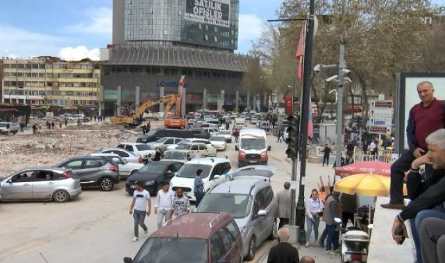 Malatya'da depremzedelerin buruk bayram telaşı