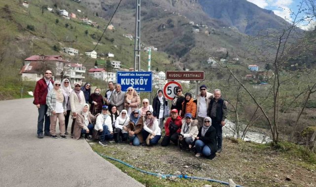 Malezyalı turistler Kuş diline hayran kaldı