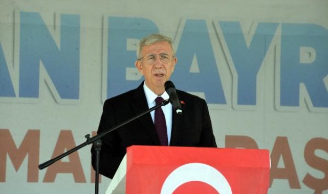 Mansur Yavaş: Hizmetlerimiz Kahramanmaraş halkı 'Yeter' diyene kadar devam edecek