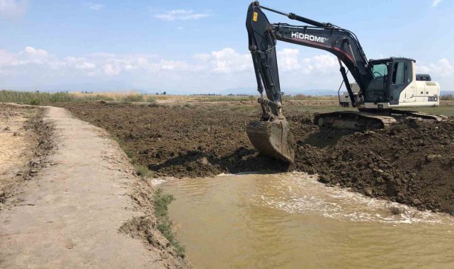 Menderes'teki 1,7 kilometrelik su kanalı kapatılıyor