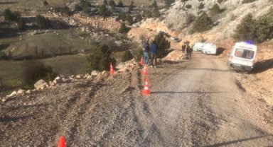 Mermer ocağı işçilerinin bulunduğu cip şarampole yuvarlandı: 5 ölü, 1 yaralı