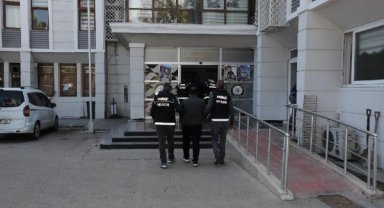 Mersin Limanı'nda ele geçirilen 97,5 kilo kokaine 2 gözaltı 