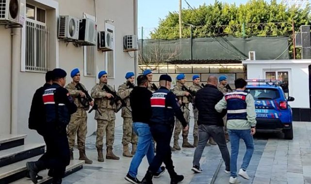 Mersin'de jandarmadan Kökünü Kurutma Operasyonu: 60 gözaltı