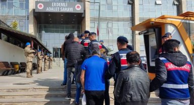 Mersin'de Kökünü Kurutma Operasyonu: 70 gözaltı