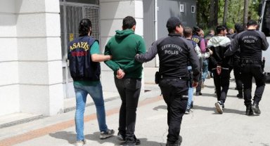 Mersin'de sosyal medya dolandırıcılığı operasyonu: 9 gözaltı