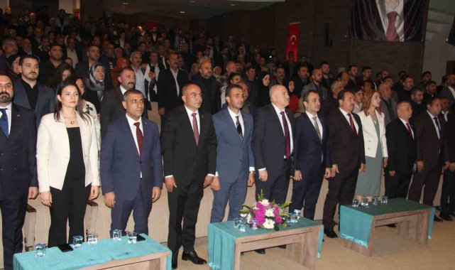 MHP Gaziantep'te milletvekili adaylarını tanıttı