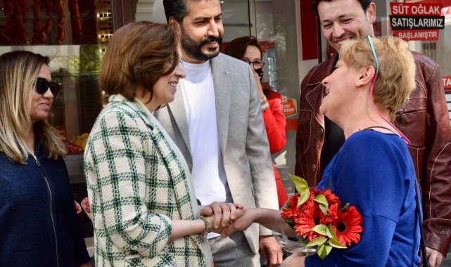 MHP Milletvekili Adayı Depboylu, Kuşadası'nda esnafları ziyaret etti