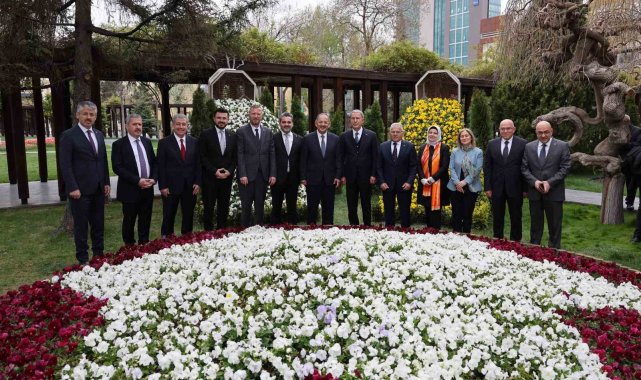 Milletvekili adaylarına büyükşehirde coşkulu karşılama