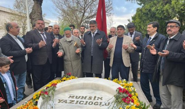 Milli Yol Partisi lideri Çayır'dan Muhsin Yazıcıoğlu'nun kabrine bayram ziyareti