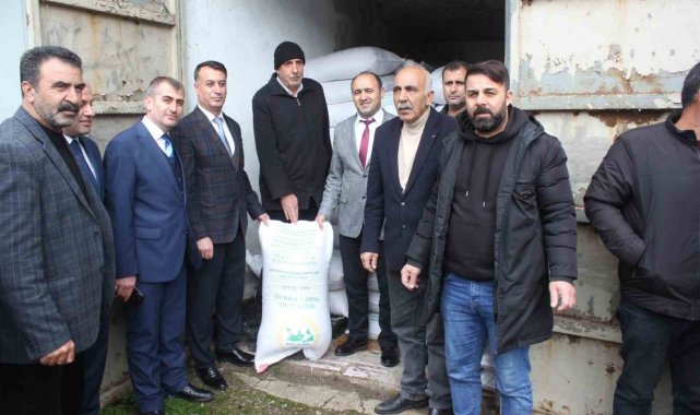 Muş'ta çiftçiye tohum desteği verildi