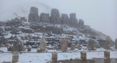 Nemrut Dağı, beyaza büründü