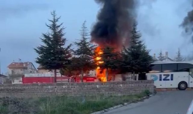 Nevşehir'de 38 yolcu taşıyan otobüs alev aldı