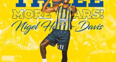 Nigel Hayes-Davis üç sezon daha Fenerbahçe Beko'da
