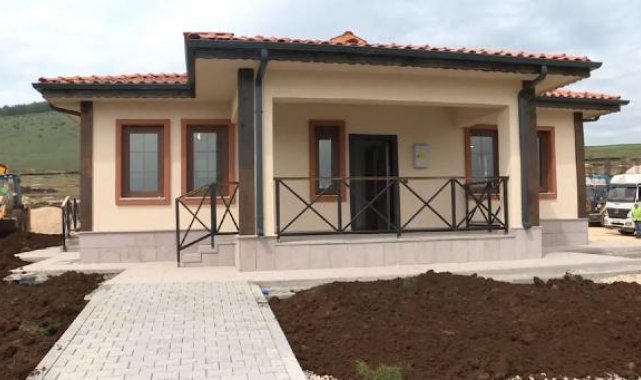 Nurdağı'nda köy evleri bayramda teslim edilecek
