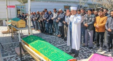 Öğretmen, öldürdüğü ailesiyle yan yana defnedildi