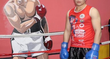 Okuldaki enerjik yapısıyla keşfedilen Murat, muaythaide Avrupa şampiyonu oldu